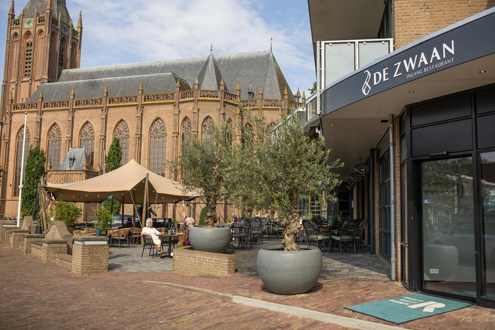 Hotel Restaurant De Zwaan Raalte Dış mekan fotoğraf