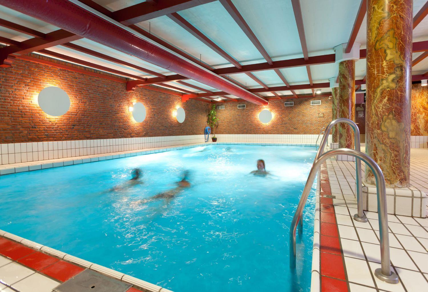 Hotel Restaurant De Zwaan Raalte Dış mekan fotoğraf